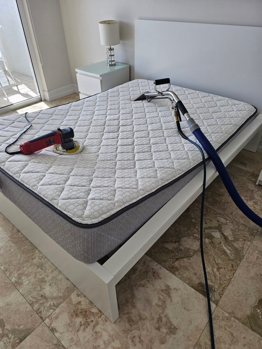 Professional mattress cleaning in Fort Lauderdale, FL