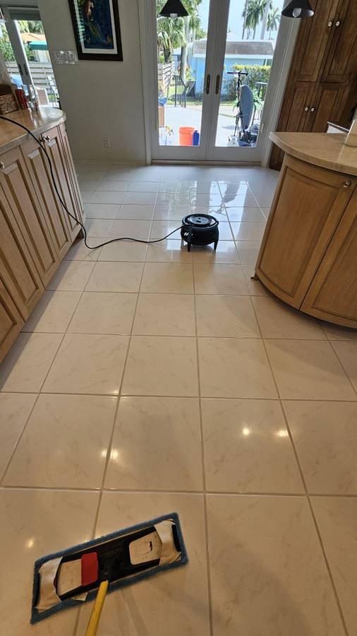 Clean tile and grout after professional cleaning — Hollywood FL — EGR Cleaning Solution